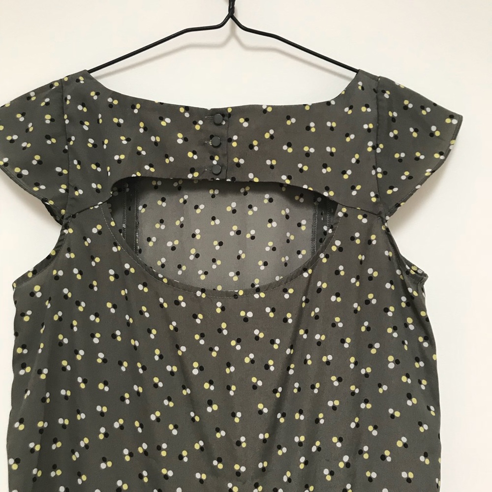 Bcbgeneration Back Cutout Olive Ruffle Dress M - image 5